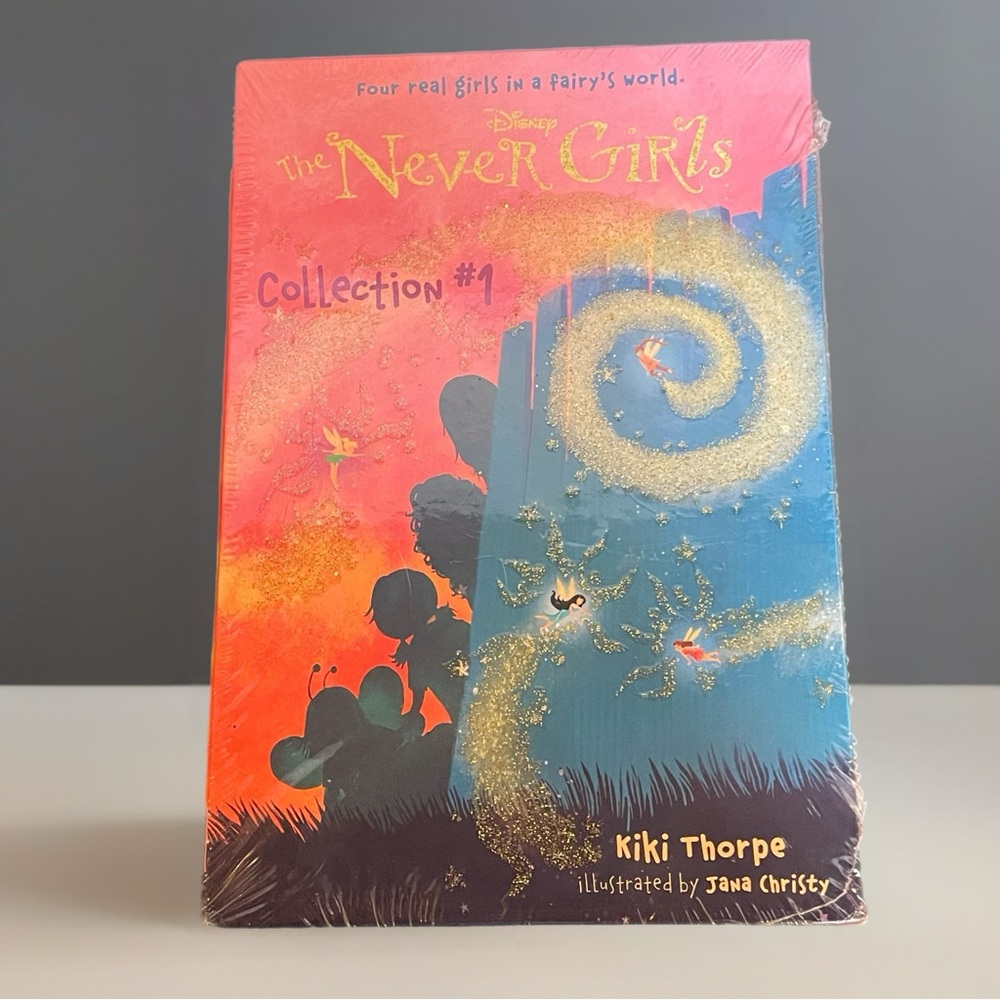 Kiki Thorpe "The Never Girls" Collection #1 Books - NWT